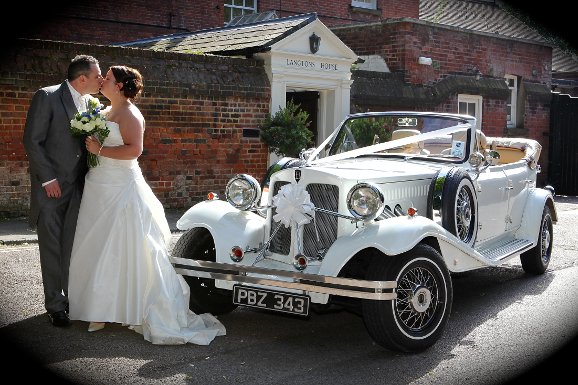 Classic Car Transportation for Wedding
